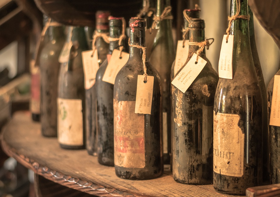 You are currently viewing Armazenamento de Vinho – Dos piores aos lugares ideais para preservar as garrafas